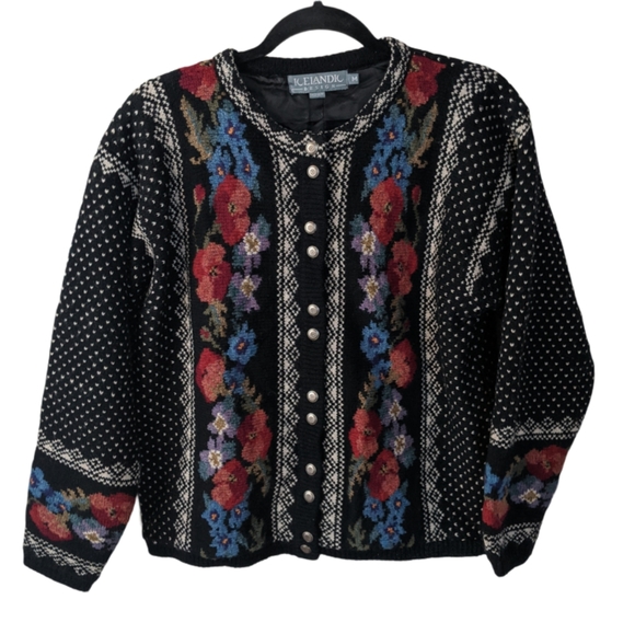 Icelandic Design Sweaters - 🌼Icelandic Design | Wool Floral Sweater | Size M